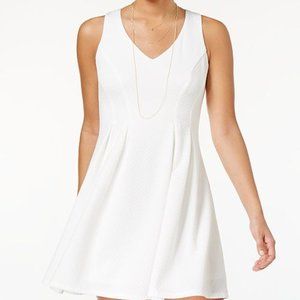 CLASSY WHITE FIT&FLARE DRESS GRADUATION NWOT XS/S